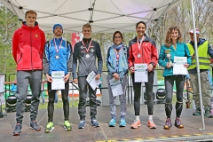 2017-Aulauf1-001 Siegerehrung 10km mit Johannes Trefz