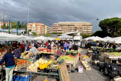 2023-EM-Pescara-Markt