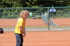 Pfingstaektsch-n15_Tennis_32